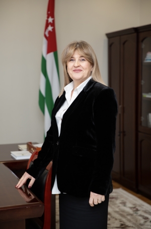 Коллектив Арбитражного суда Республики Абхазия поздравляет Председателя Арбитражного суда Республики Абхазия Квициния Ф.А. с Днем Рождения!